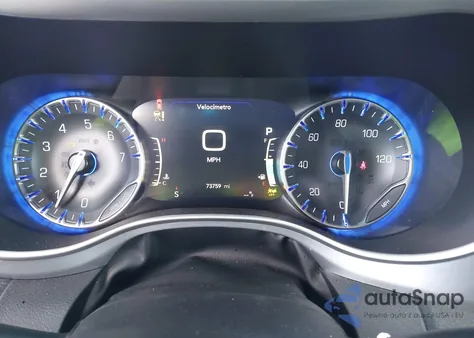 2022 Chrysler Pacifica Touring z USA, uszkodzony, nr VIN 2C4RC1FG0NR123464